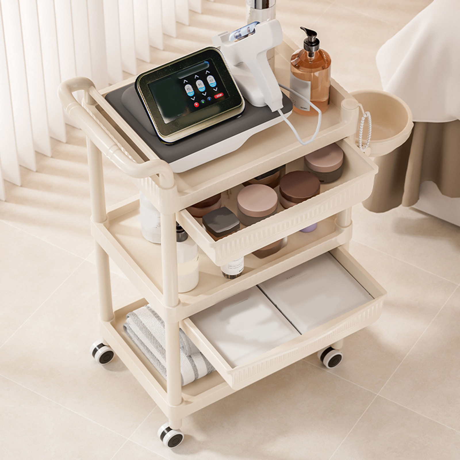 3 Tier Trolley Beauty Salon Sp - огляд і ціна Commercial Kitchen Management